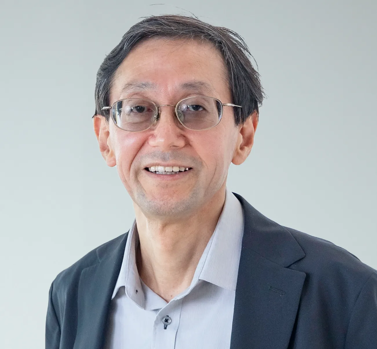 奥野 好成 氏