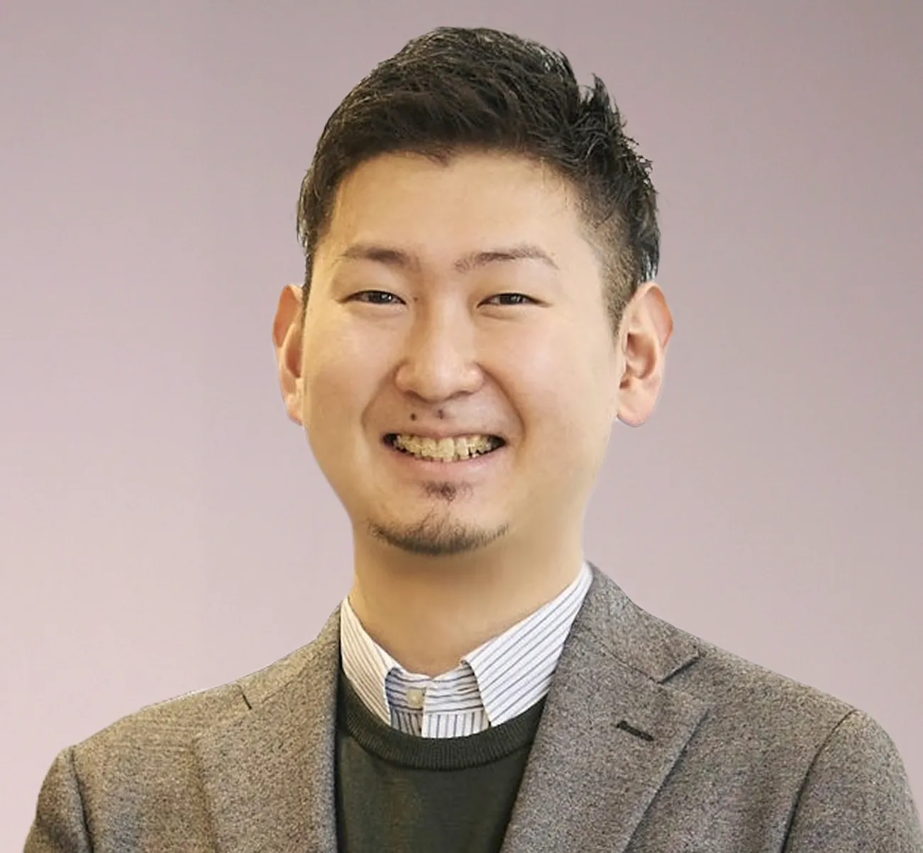 平田 氏